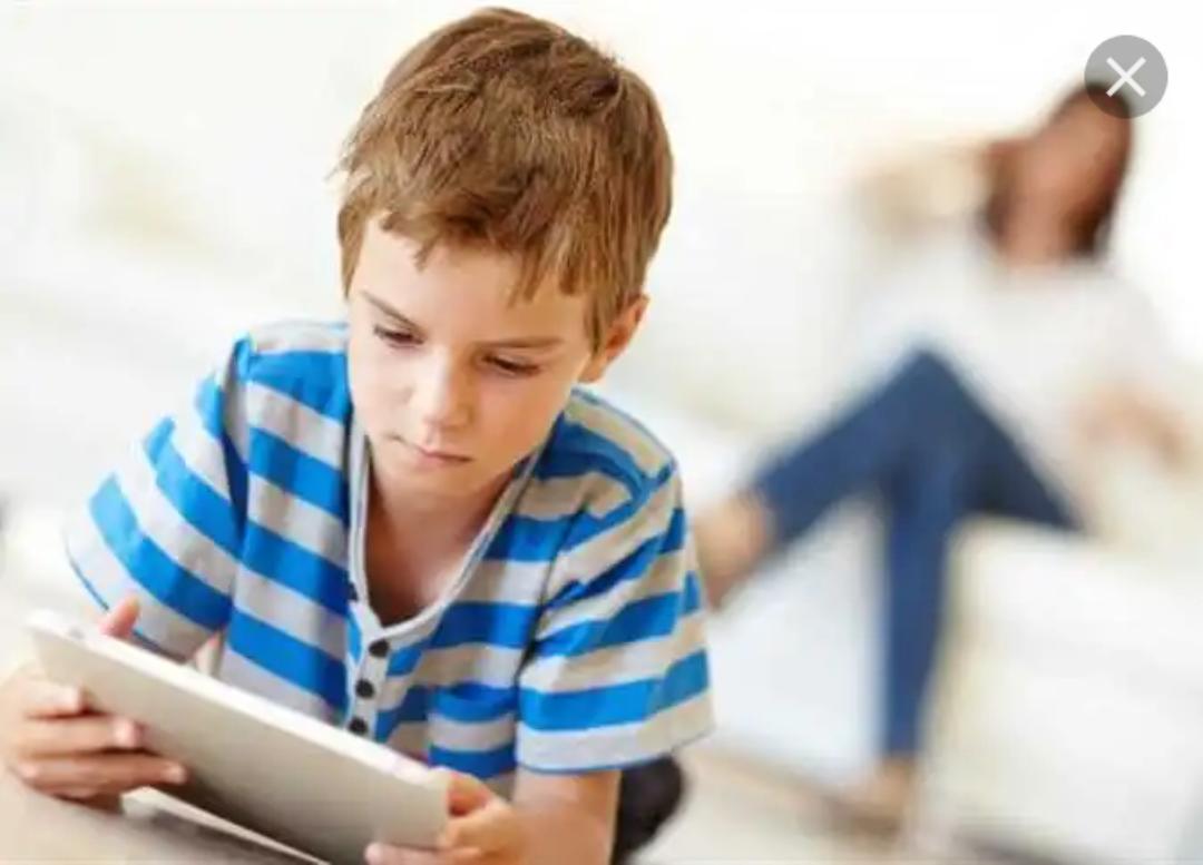 كيفية التغلب علي ادمان التكنولوجيا لدي الأطفال؟.