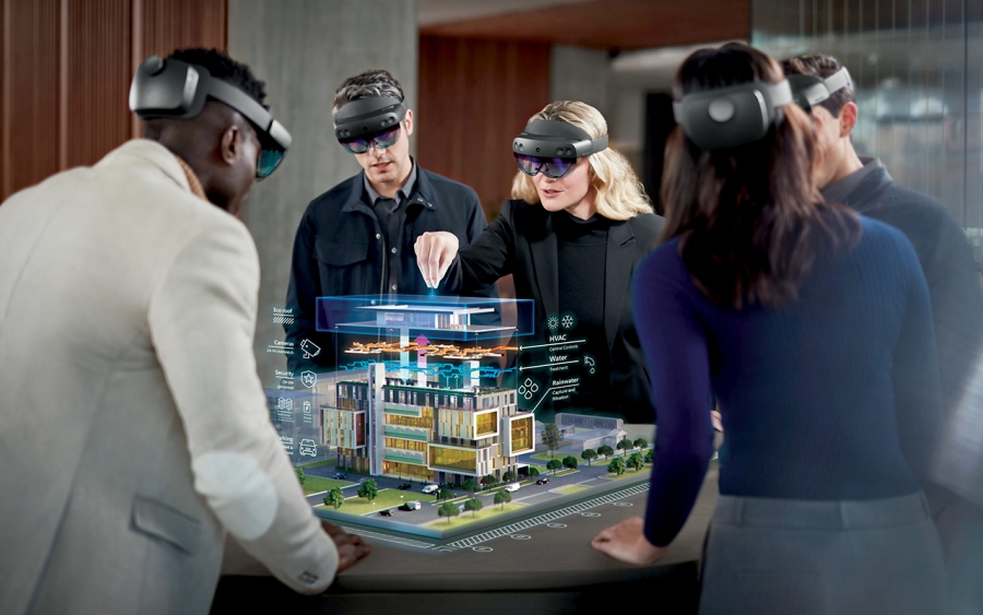 «مايكروسوفت» تطلق «هولولنز 2» في الإمارات لدعم الشركات بتقنية الواقع المختلط