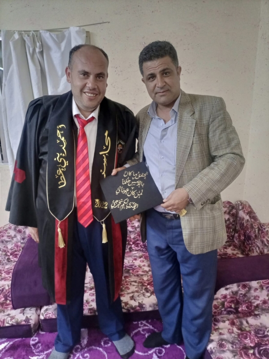الخطاطبة يُهنئ احمد علي محمد بني عطا بالتخرج من كلية توليدو