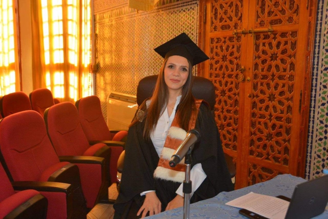 المناجرة يهنئ ابنته مرام بحصولها على شهادة الدكتوراه بالإعلام من المغرب