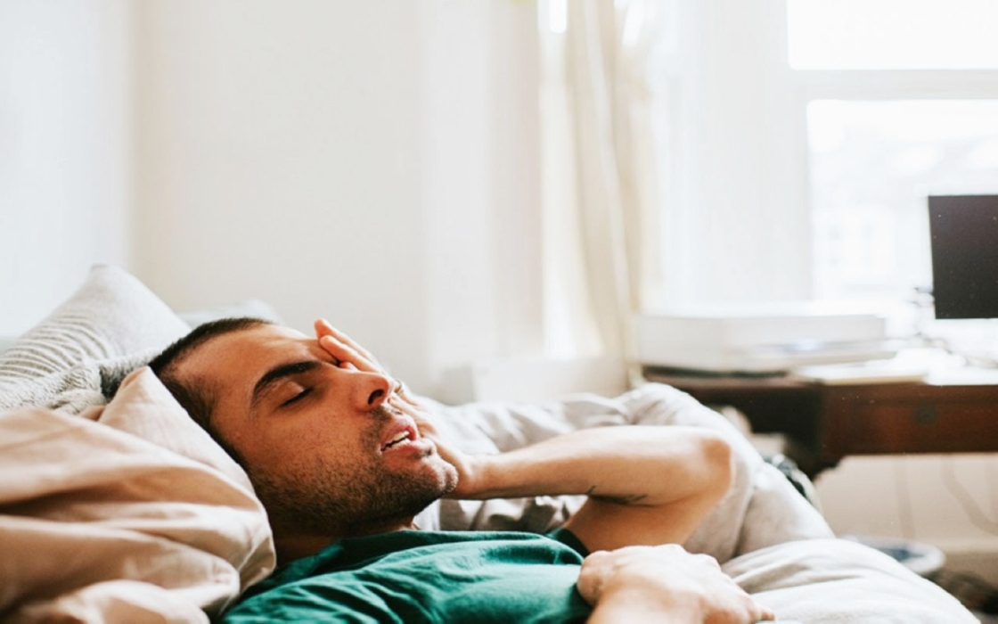 النوم غير المنتظم يرتبط ببكتيريا الأمعاء
