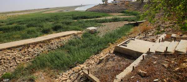 الجفاف يفرض قيودا على استخدام المياه للزراعة في العراق