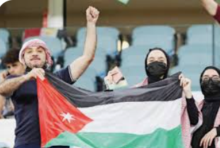 الجماهير الأردنية في قطر تساند المنتخب الوطني وتنظم الفعاليات التحفيزية