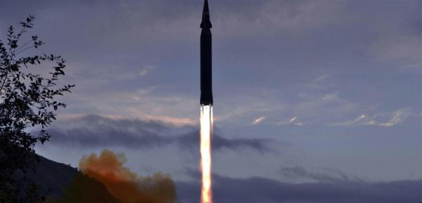 بيونغ يانغ تختبر صاروخا فرط صوتي يعمل بالوقود الصلب