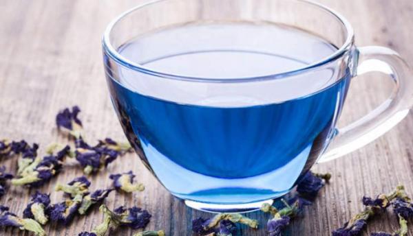 5 فوائد صحية مذهلة لشرب الشاي الأزرق بانتظام