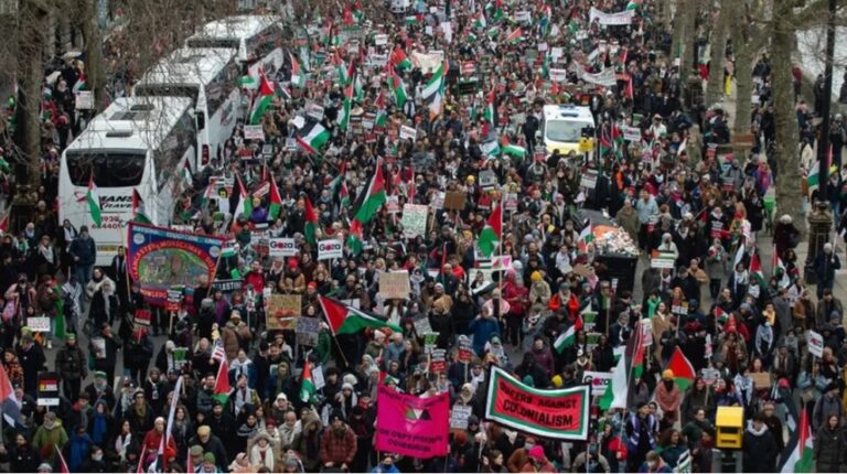 مظاهرات في بريطانيا تطالب بوقف تصدير السلاح إلى إسرائيل