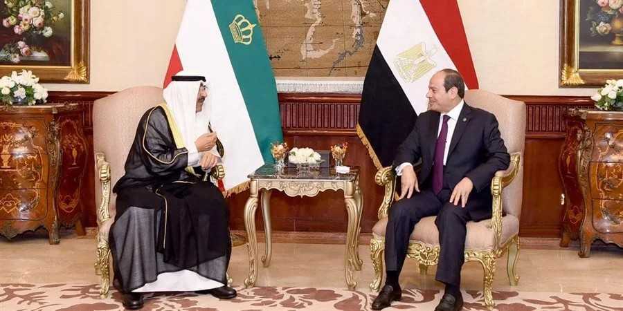 الرئيس المصري وأمير الكويت يؤكدان ضرورة التوصل لوقف فوري لإطلاق النار بغزة