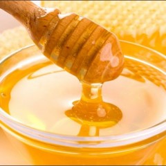 قناع العسل وزيت السمك لإزالة تجاعيد البشرة