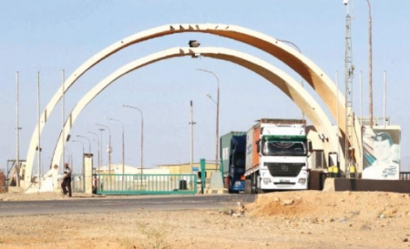 الداوود: 120 شاحنة تدخل إلى ساحة التبادل مع العراق يوميا