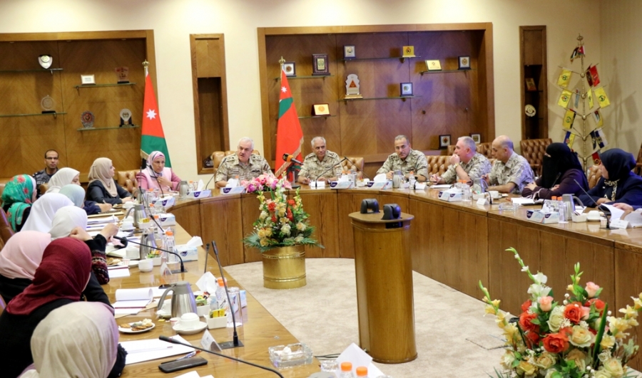 الحنيطي : يلتقي وفد البرلمانيات الأردنيات