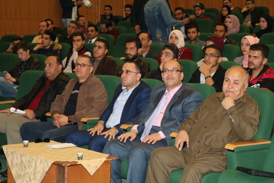 اللجنة الأمريكية الأردنية لتبادل التعليم (Fulbright Jordan) تحاضر في جامعة الحسين بن طلال