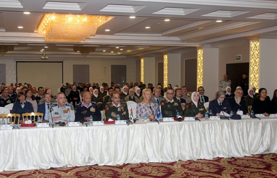 انطلاق فعاليات المؤتمر الإقليمي الأول للمرأة العسكرية