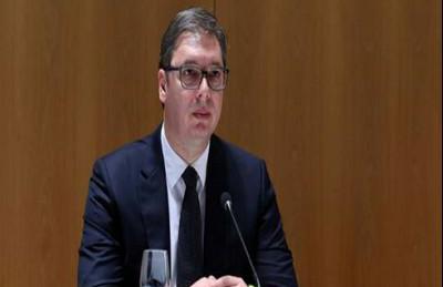 نوبة من السعال لدى رئيس صربيا أثناء مؤتمر حول فيروس كورونا...فيديو