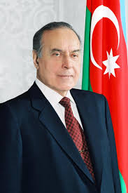 آذربيجان متعلقة باسمه