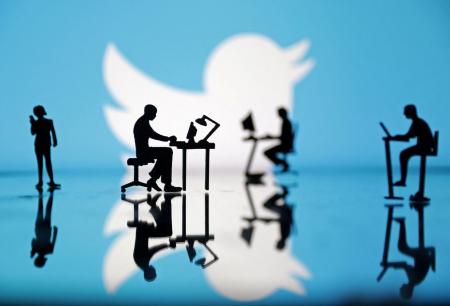 تويتر تخطط لاستفتاء مساهميها في سبتمبر حول صفقة ماسك