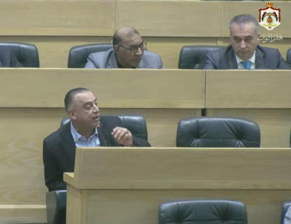 الظهراوي: الوزراء لا يغيروا الحلاقين .. فلماذا يغير المواطن طبيبه؟