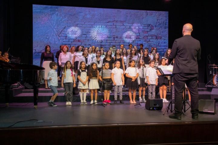 الاستثماري (INVESTBANK) يرعى حفلة جوقة موزاييكا الأردنية للأطفال (حول العالم مع ديزني)