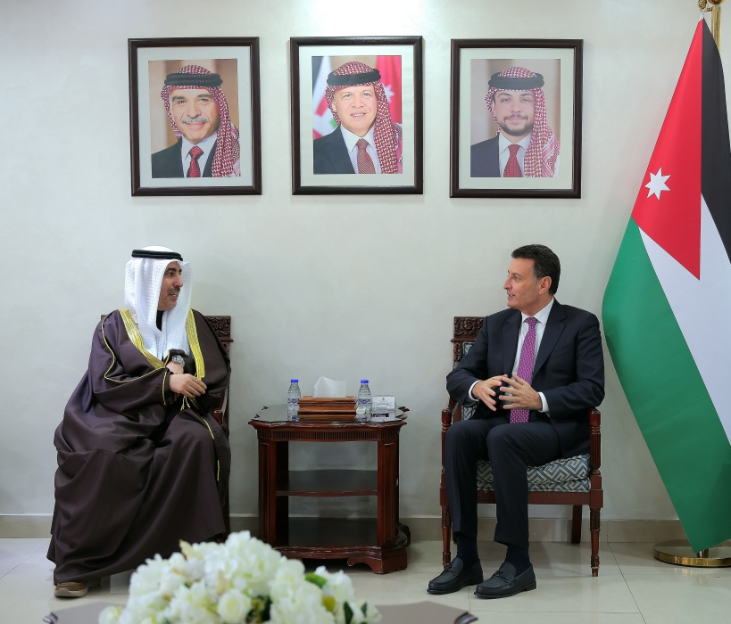 الصفدي والسفير الكويتي يؤكدان أهمية البناء على العلاقة المتميزة بين البلدين الشقيقين