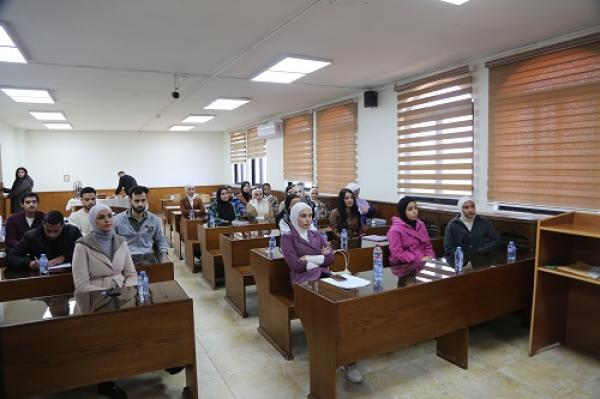 محاضرة توعوية في جامعة الزيتونة الأردنية حول آفة المخدرات