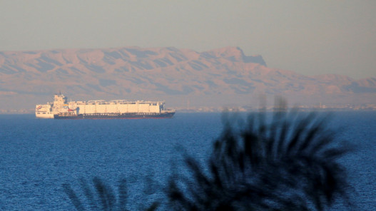 أزمة البحر الأحمر تقفز بأسعار الشحن البحري عالميا