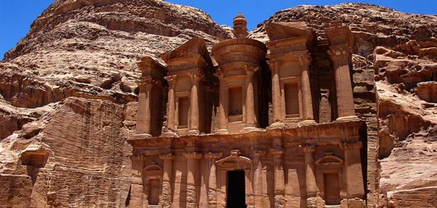 392.9 مليون دينار الدخل السياحي للأردن خلال كانون الثاني