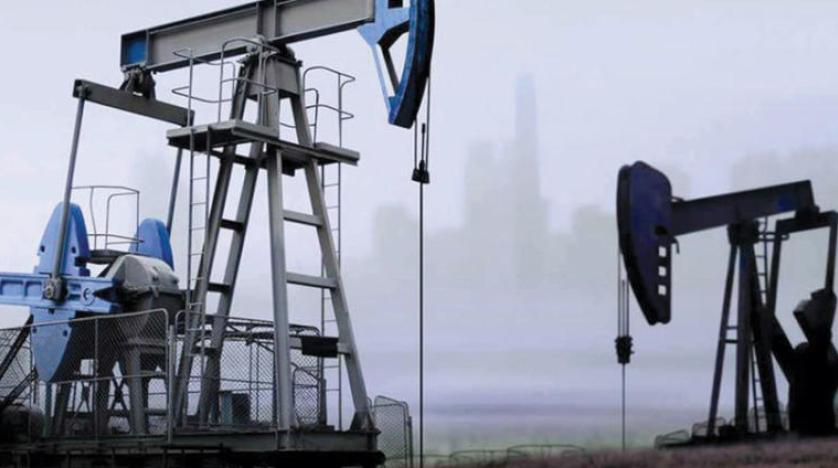 تراجع أسعار النفط وتوقعات بزيادة الإمدادات