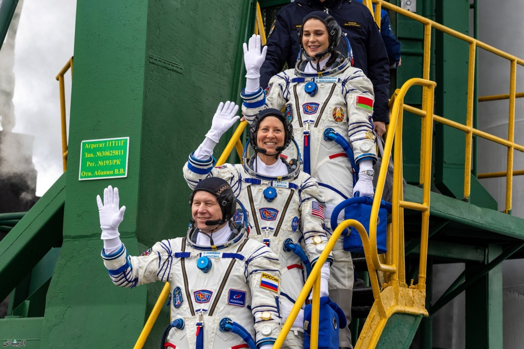 وصول 3 رواد فضاء إلى الأرض بعد رحلة إلى محطة الفضاء الدولية