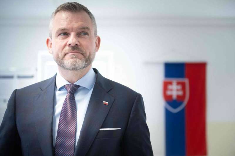فوز بيليجريني بالانتخابات الرئاسية في سلوفاكيا