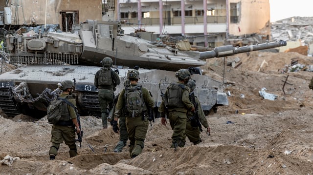 خبراء: المساعدات الأمريكية الجديدة 26.4 مليار لإسرائيل تدعم بكل قوة حرب الإبادة على قطاع غزة