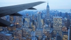 أمريكية ترصد جسما غريبا طائرا في سماء نيويورك (صور)